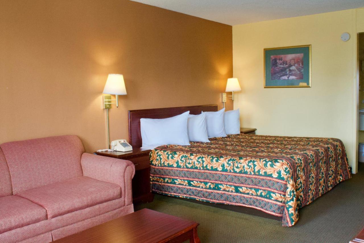 Rodeway Inn Monroe Buitenkant foto